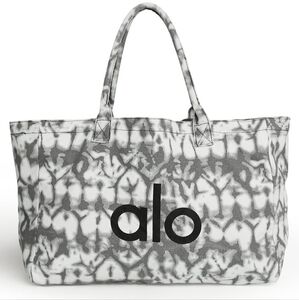Alo Yoga Tote Bag
